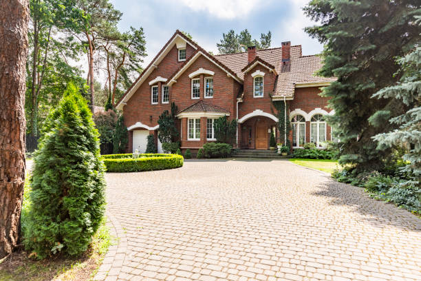 Best Driveway Pavers Cost  in Moundridge, KS