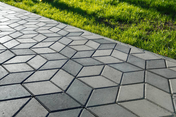 Best Affordable Driveway Pavers  in Moundridge, KS
