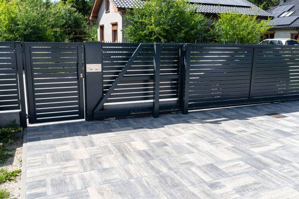 Best Driveway Pavers Contractor  in Moundridge, KS